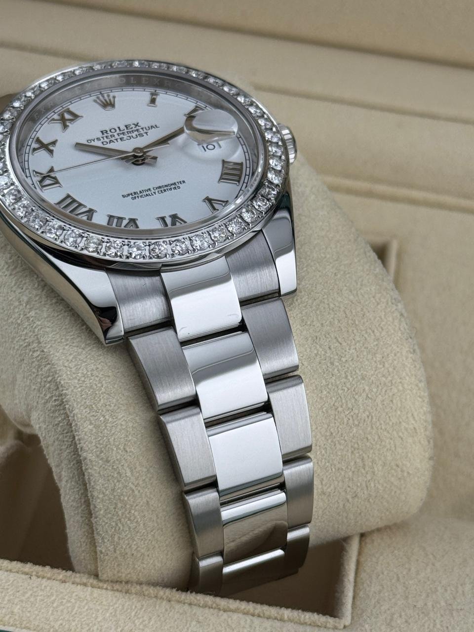 Product Gallery Image